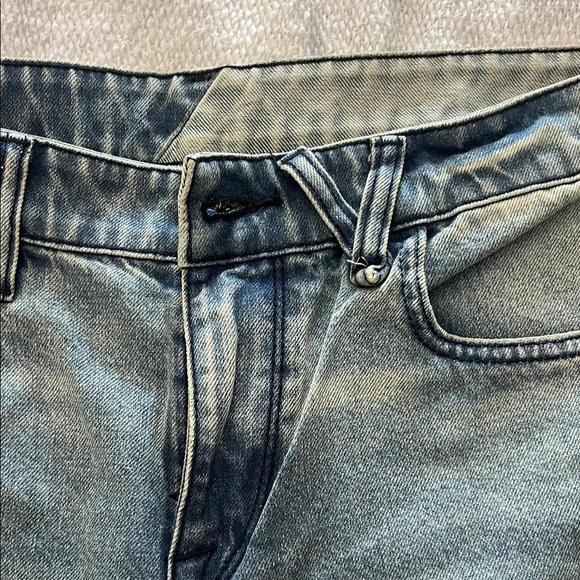 Volcom Men's Faded Blue Bootcut Jeans - Picture 3 of 6